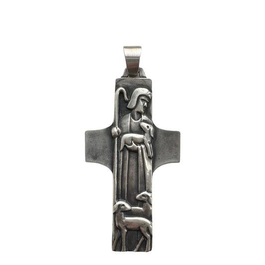 V I N T A G E // very good shephard / James Avery sterling silver very large cross / a pendant