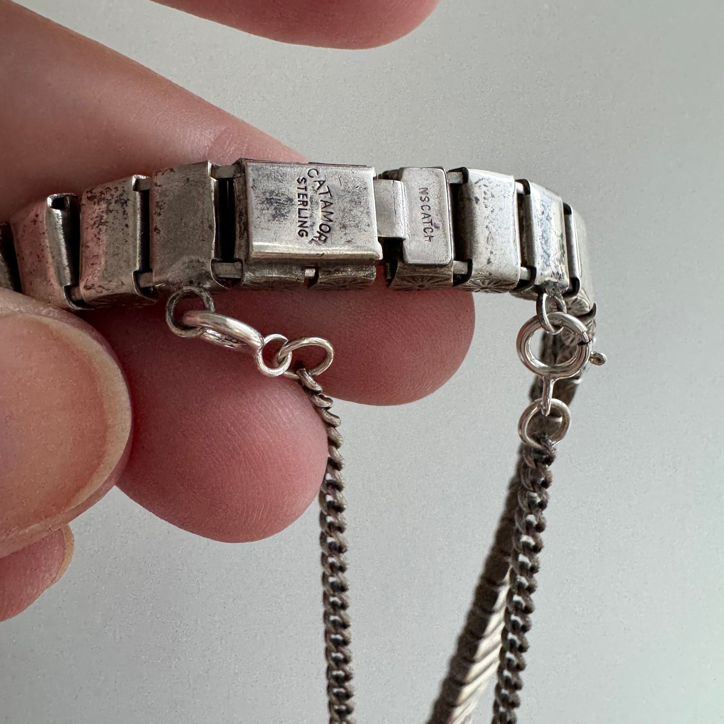 V I N T A G E // sparkle panels / sterling silver and glass paneled collar necklace / 14.75", 38g