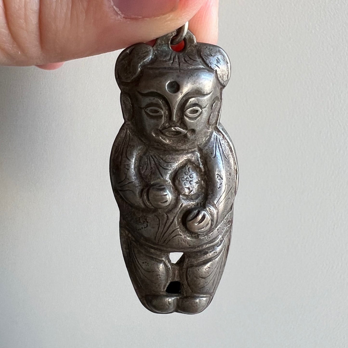 A N T I Q U E // baby luck / Qing dynasty silver femme baby amulet / a pendant