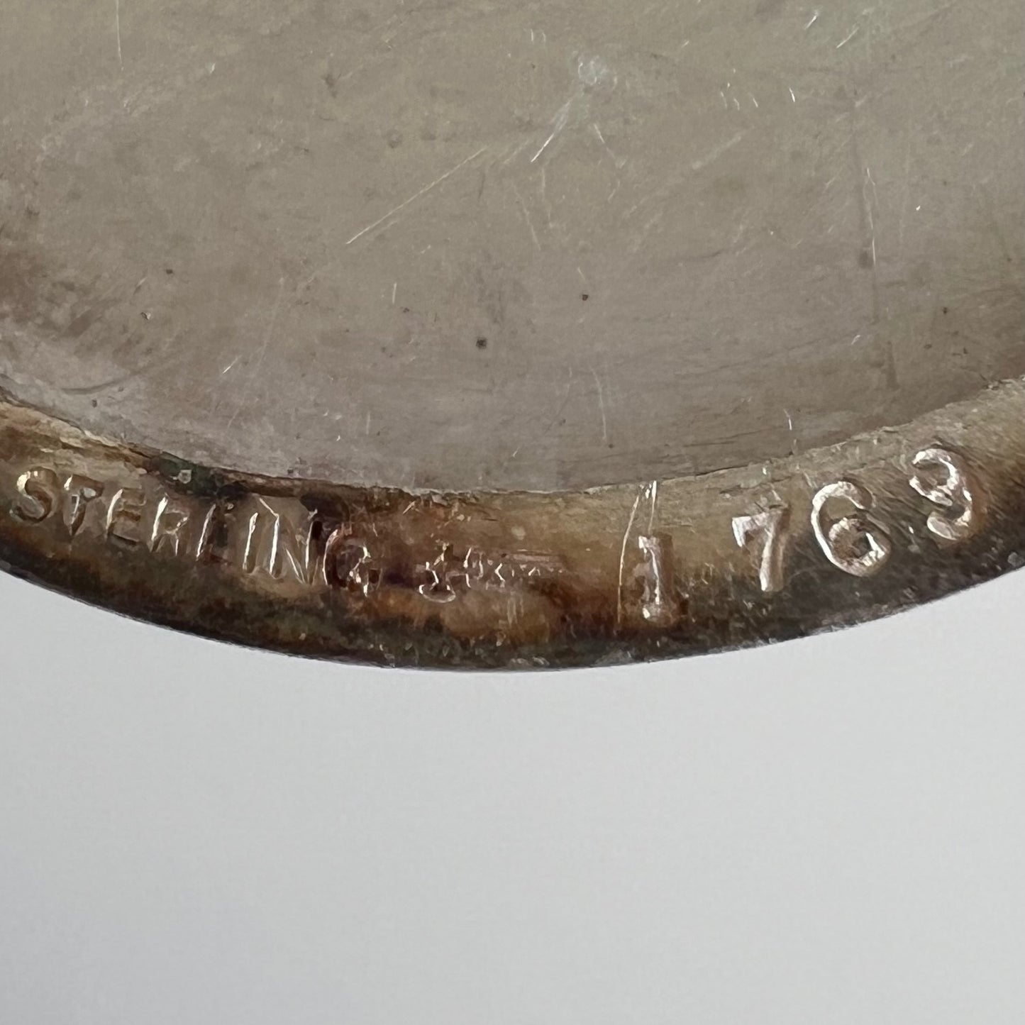 A N T I Q U E // TM memories in bloom / sterling silver large floral locket / a pendant