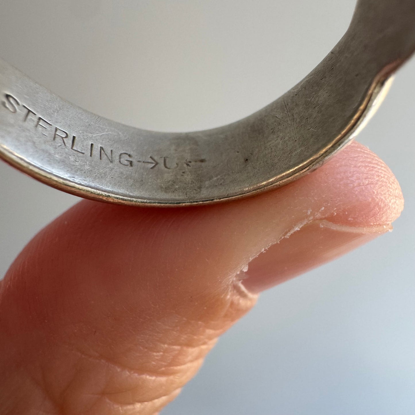 rehabbed V I N T A G E // slithering snakes / sterling silver and emerald double snake band by Uncas / size 9+