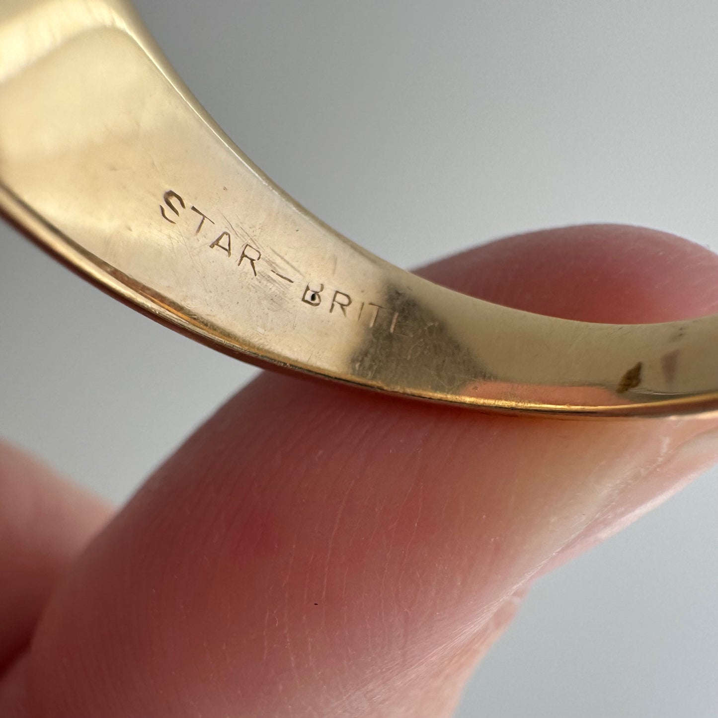 V I N T A G E // stardust sparkle / 14k yellow gold and diamond cluster ring / size 7