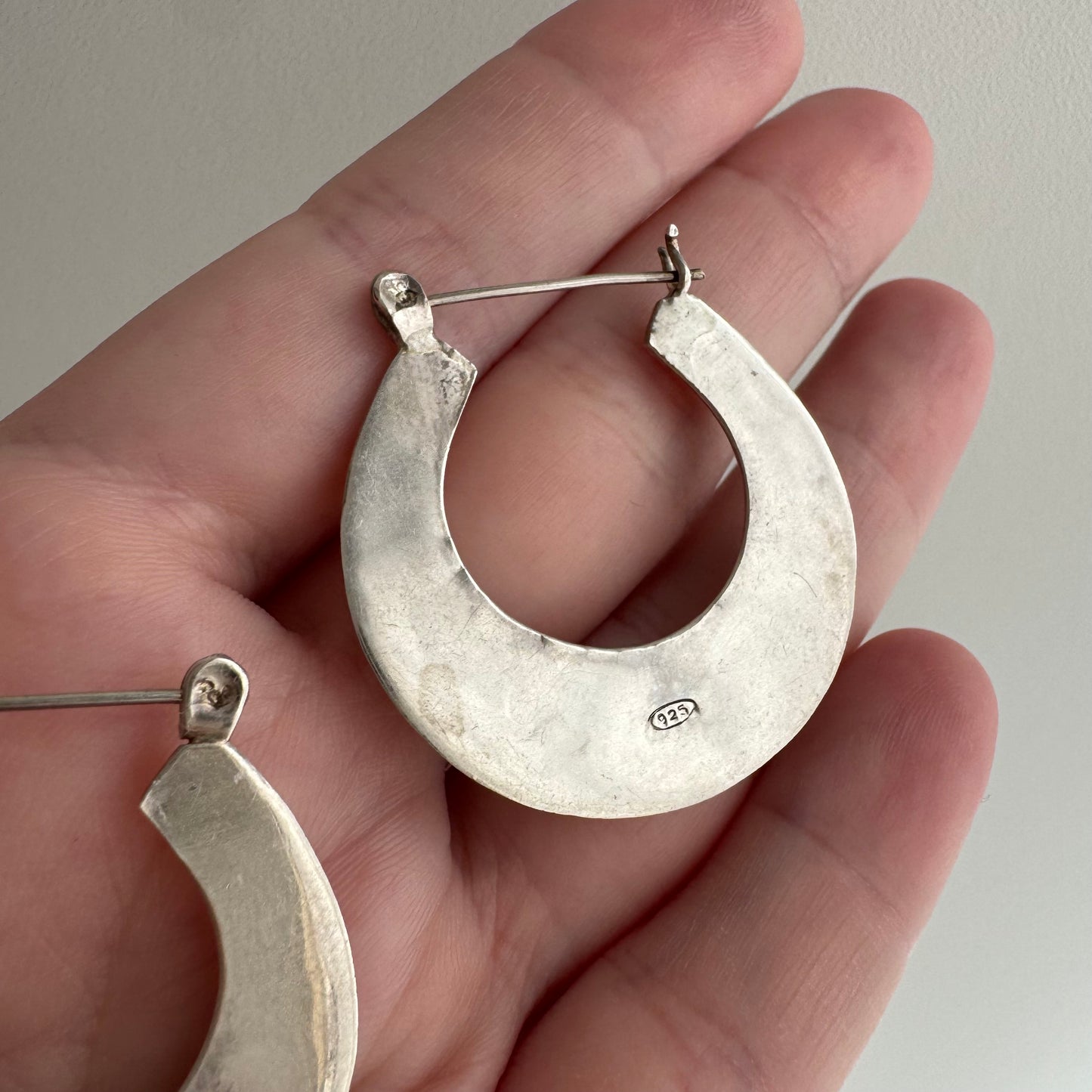 V I N T A G E // two sides of a crescent / sterling silver puffy tapered hoops 1.25" hoops / earrings
