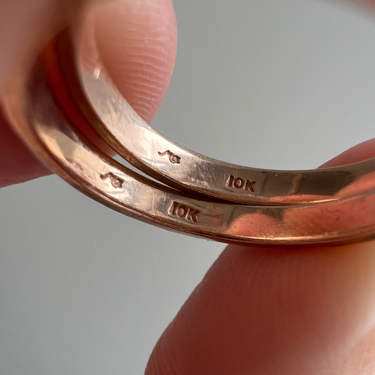 V I N T A G E // dynamic duo / 10k rose gold Michael Anthony bands / size 6