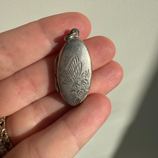 V I N T A G E // wearable pollinator / sterling silver oval locket / a pendant