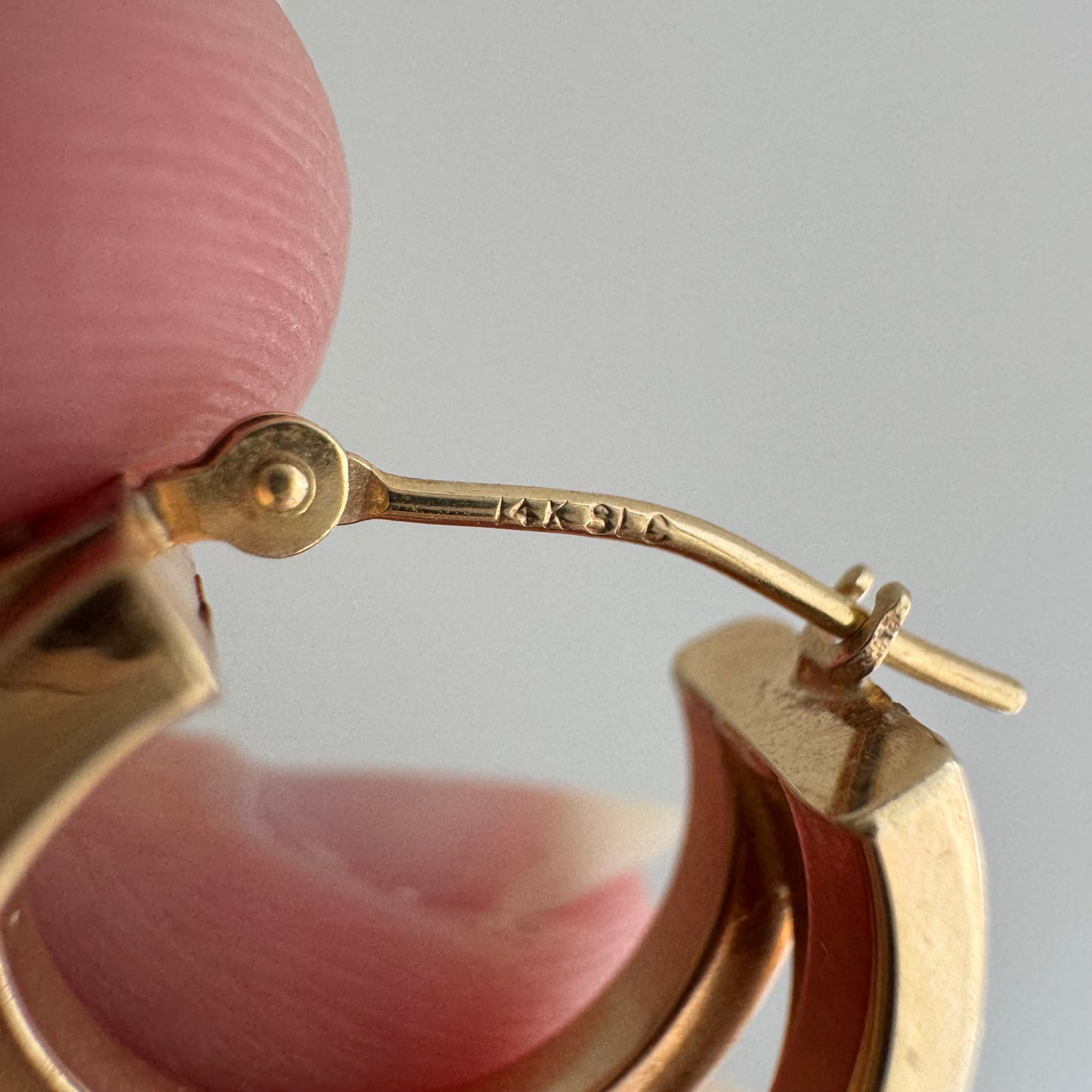 V I N T A G E // I see three / 14k yellow gold triple hoop with rough cut diamonds / hoop earrings