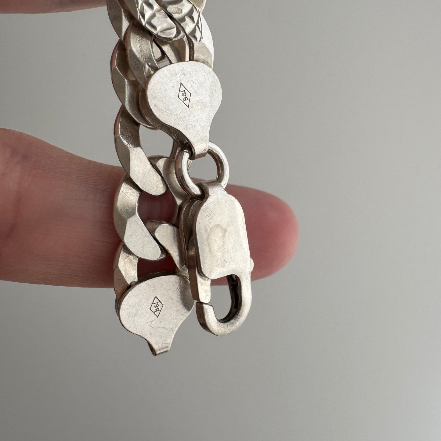 V I N T A G E // slinky links / sterling silver double sided flat wide curb chain bracelet / 8", 14.6g