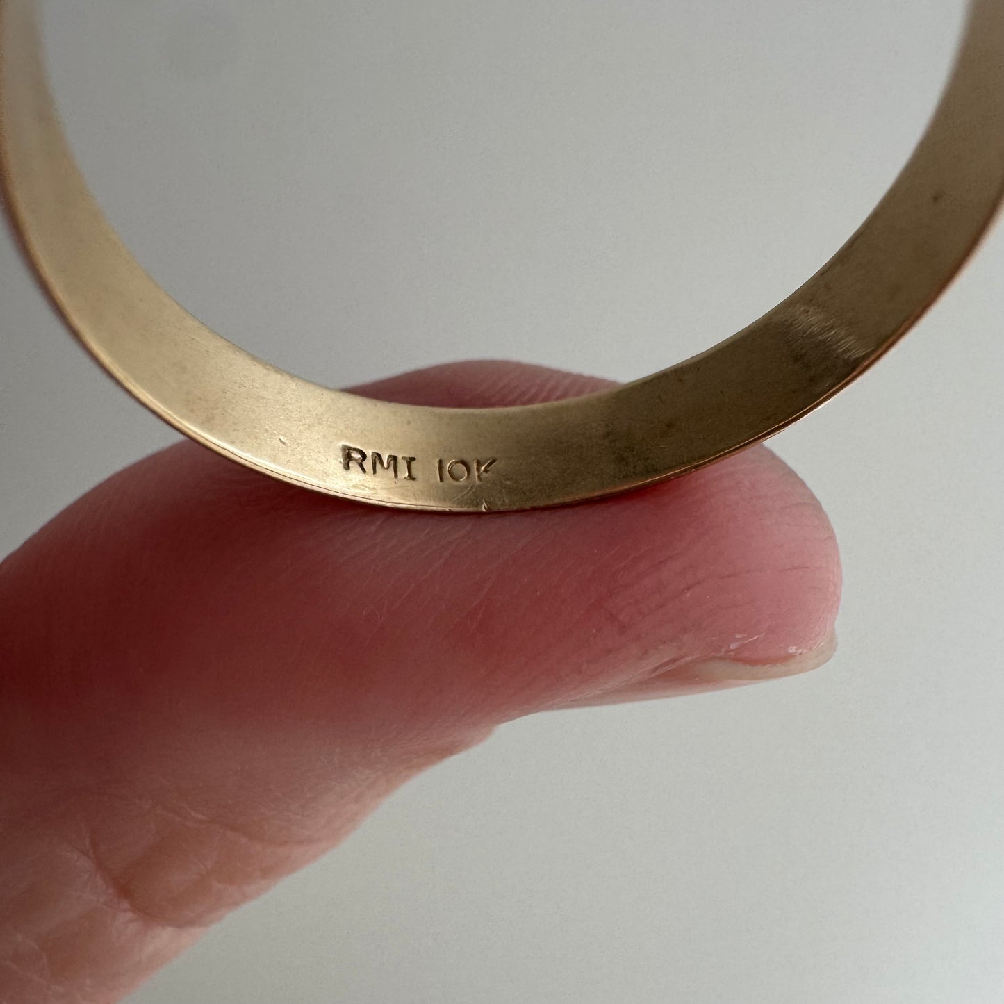 reimagined V I N T A G E // wind blown / 10k yellow gold 4.1mm band with diamond and wind-blown dandelion seeds / size 10.75