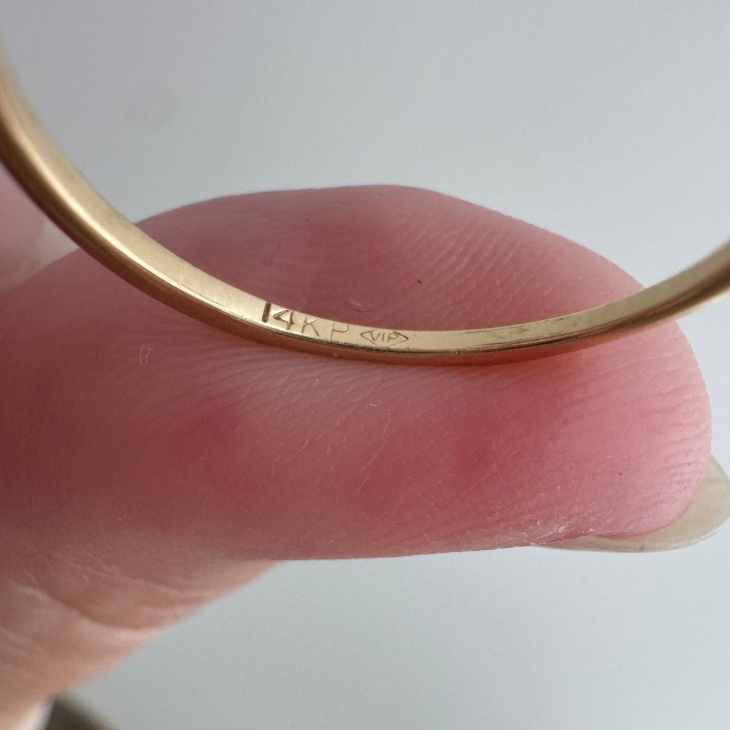 V I N T A G E // sparkle layer / 14k and diamond ring guard jacket / size 6.25