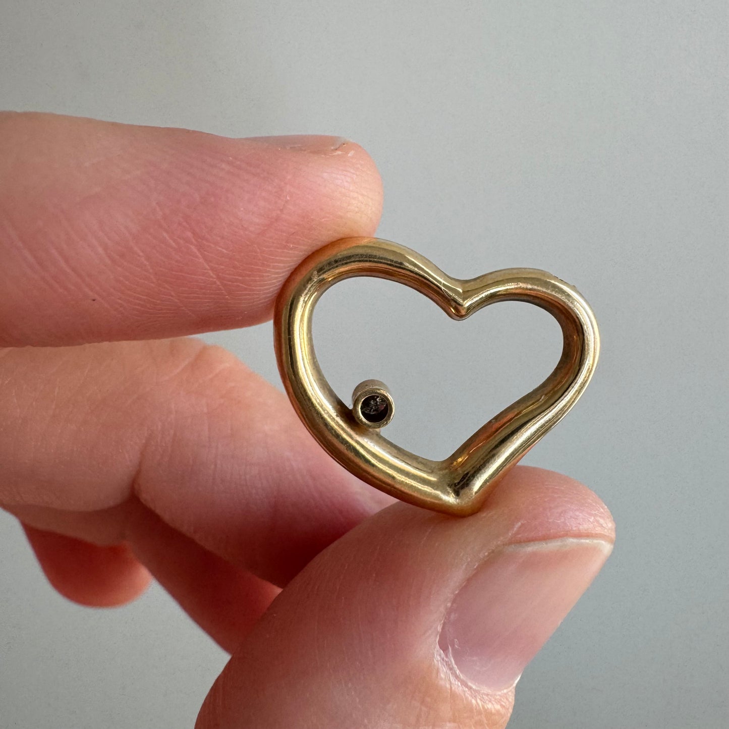 V I N T A G E // love lines / 14k heart with a single diamond / a pendant