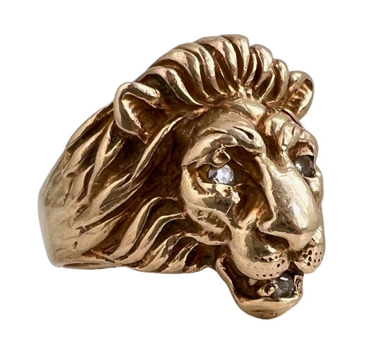 V I N T A G E // diamond snack / 10k plumb yellow gold with diamonds / lion face ring / size 9