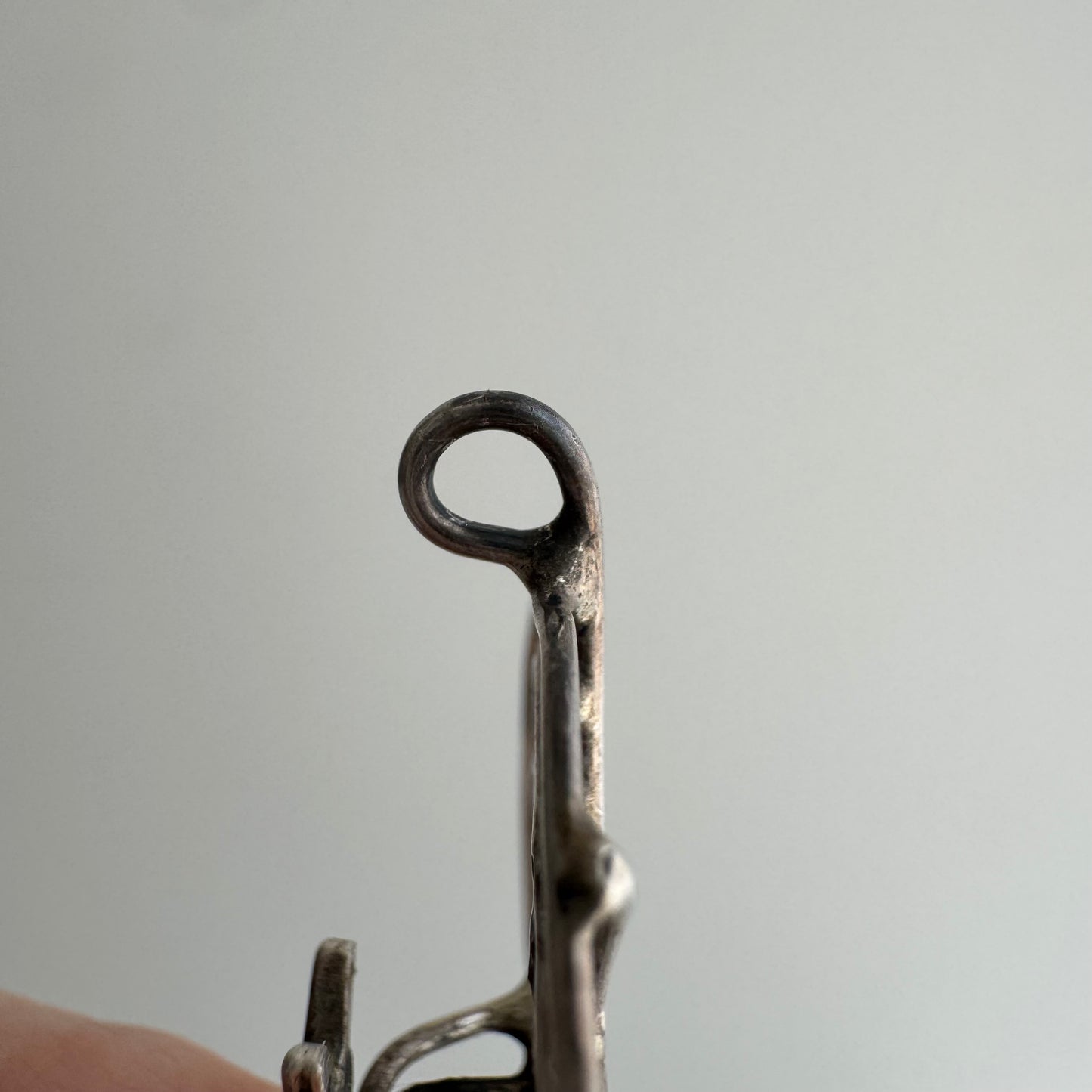 V I N T A G E // web weaver / sterling silver turquoise back spider on her web / a pendant