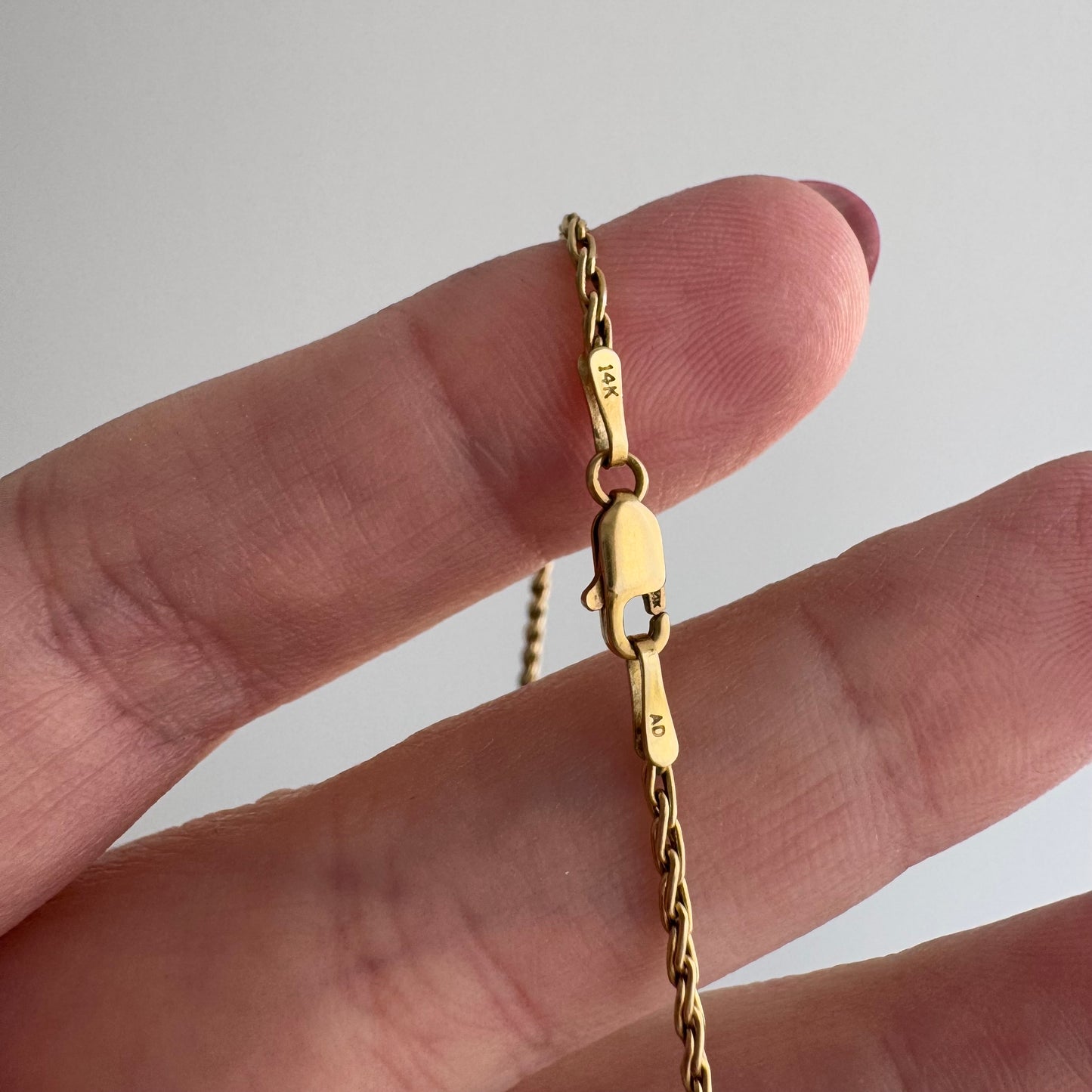 V I N T A G E // dainty wheat / 14k solid gold dainty rope chain / 18", 4.1g