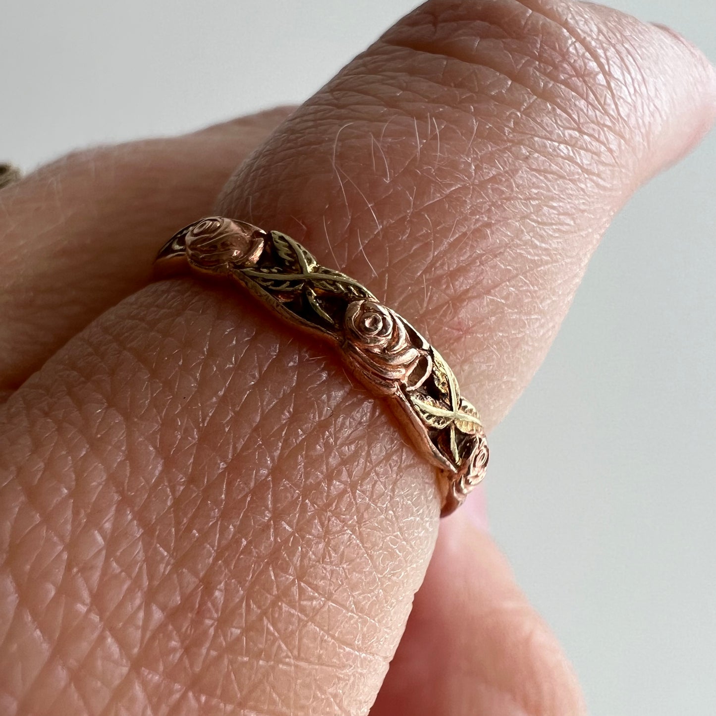 V I N T A G E // wildest rose / 14k yellow gold ring by Artcarved with rose and green gold overlay / just shy of size 6.25