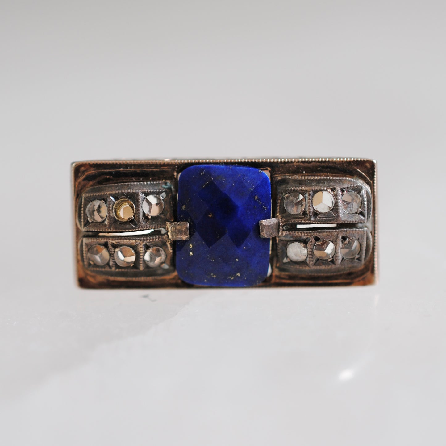 V I N T A G E // forget me not machinery / 10k rose gold tank ring with floral engraving / lapis with rose cut diamonds / size 7.5