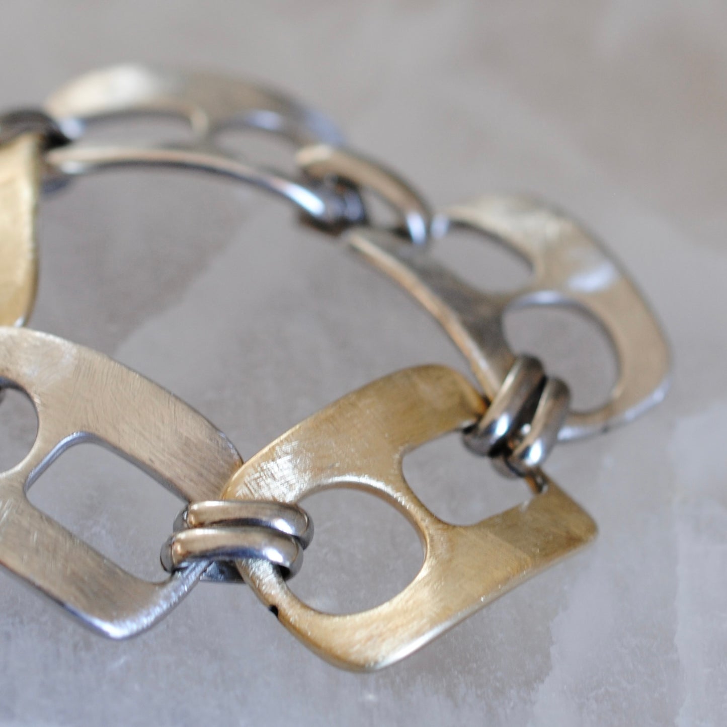 V I N T A G E // pull tab links / sterling silver two tone fancy link bracelet / 8", 33.1g
