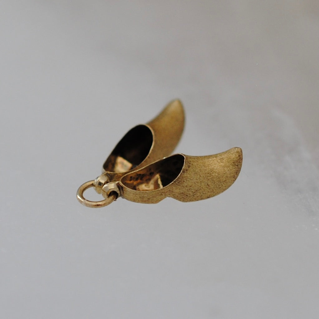 V I N T A G E // tiniest clogs / 14k yellow gold miniature clogs / a charm