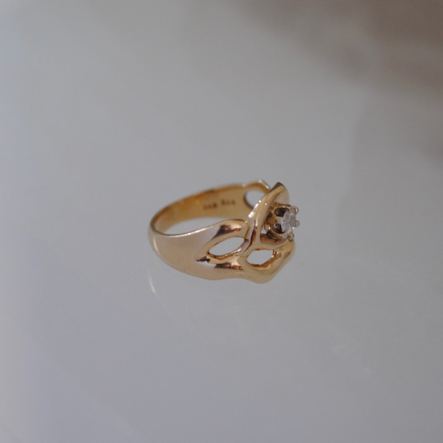 reimagined V I N T A G E // star light star bright / 14k free-form diamond solitaire ring / size ~7