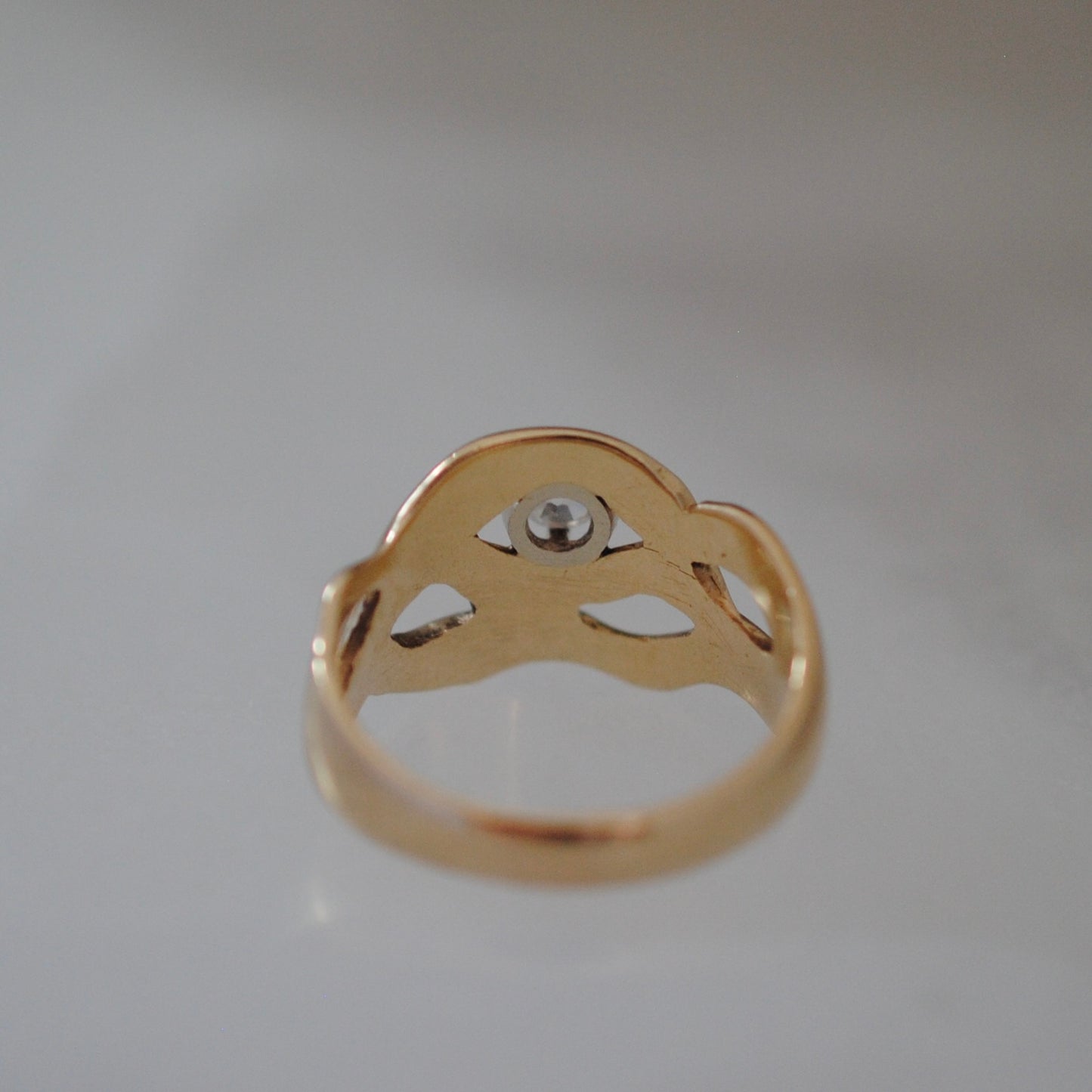 reimagined V I N T A G E // star light star bright / 14k free-form diamond solitaire ring / size ~7