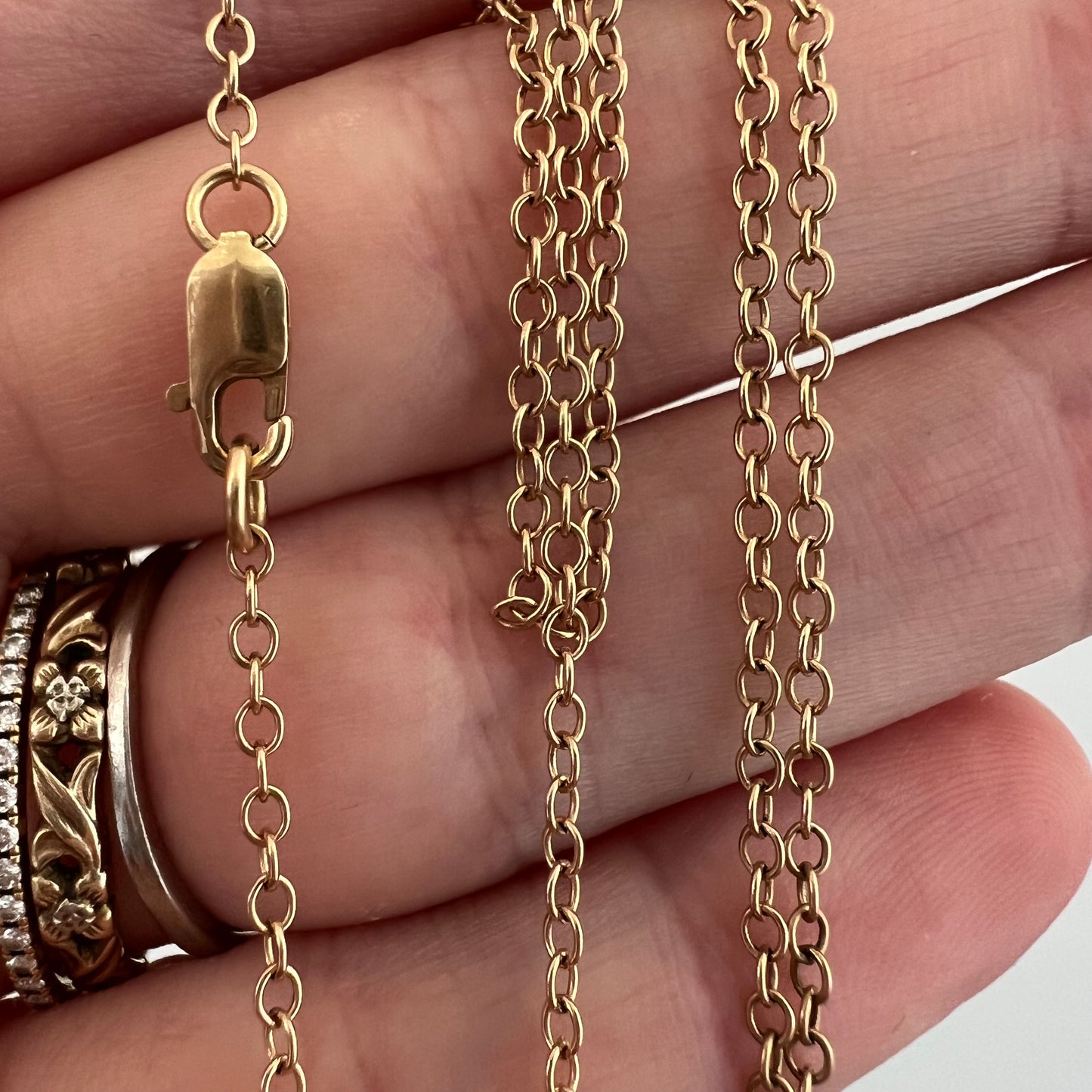 V I N T A G E // dainty cable / 14k yellow gold 1.5mm cable link chain / 17"