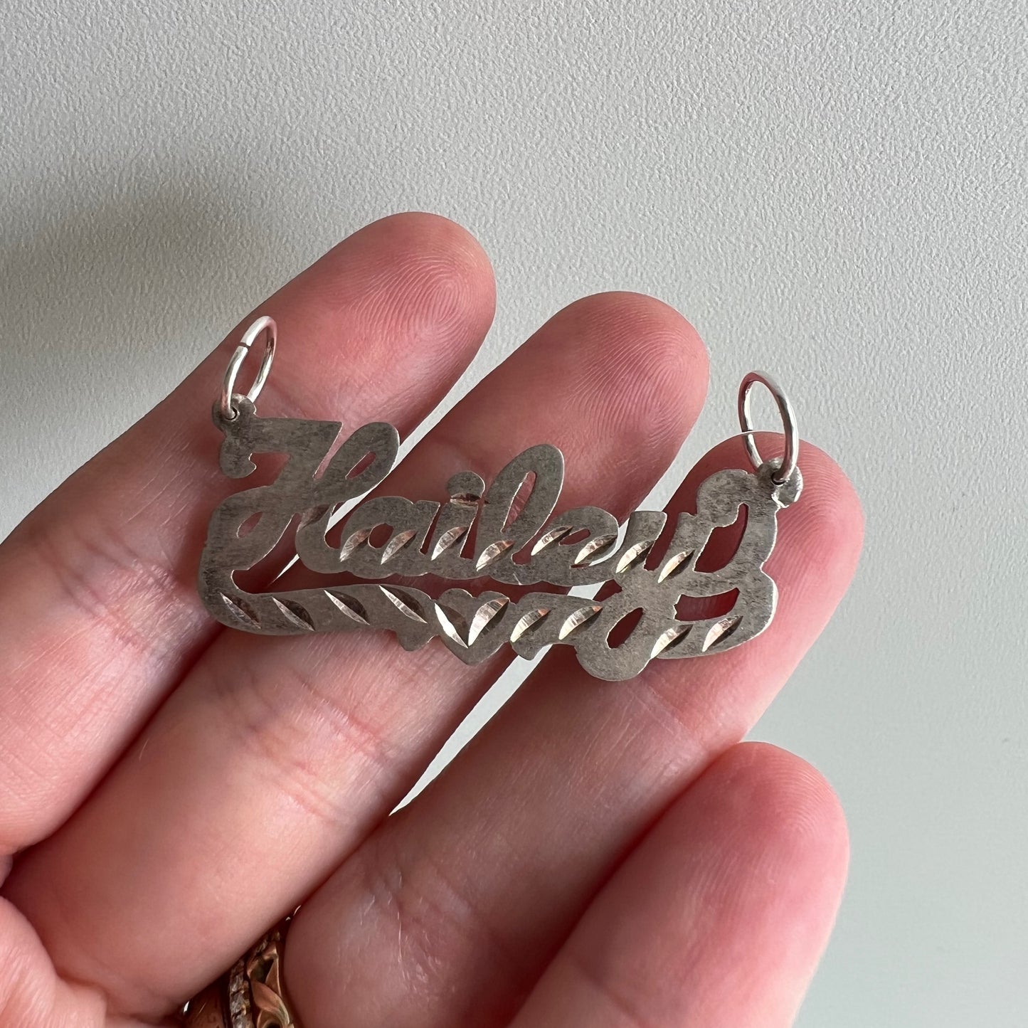 PRE - LOVED // Hailey / sterling silver name pendant