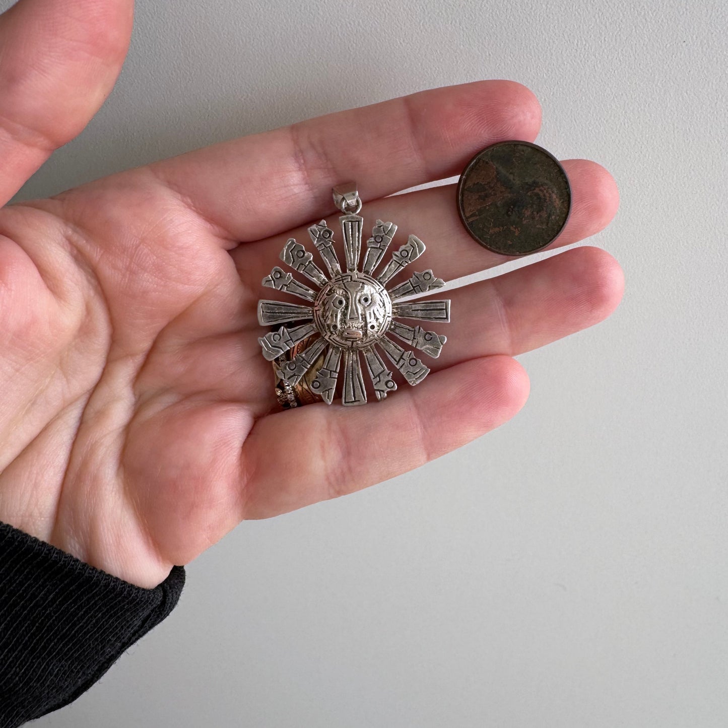 V I N T A G E // significant sun / 900 silver Incan sun god Inti / a pendant