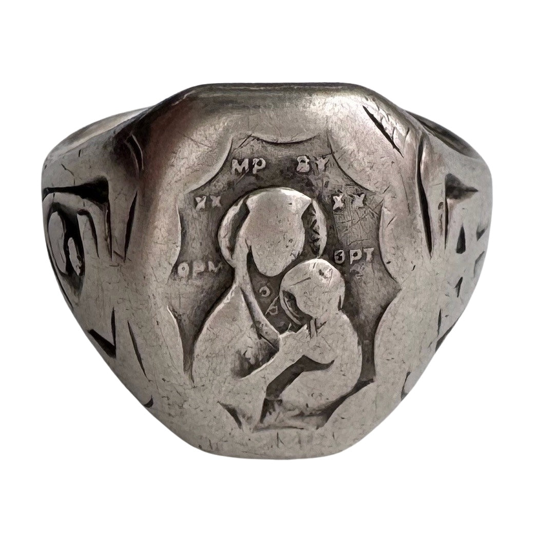 V I N T A G E // eternal mothering / sterling silver Mary and Jesus worn signet ring / size 6.75
