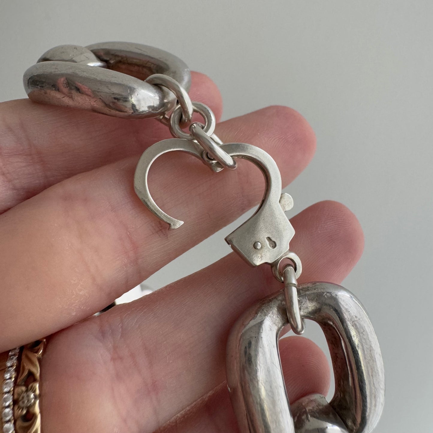 reimagined V I N T A G E // all linked up / sterling silver wide hollow link bracelet with handcuff clasp / 9",  45.2g