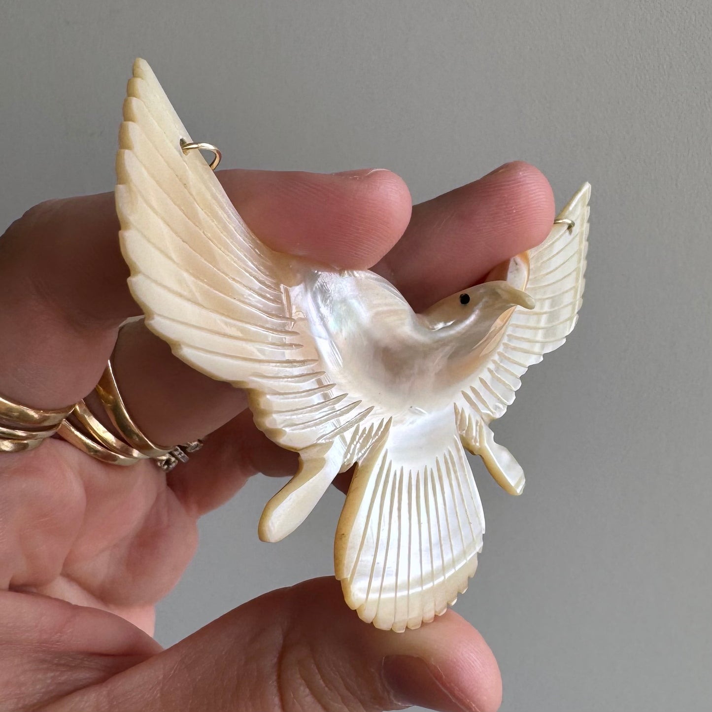 V I N T A G E // spectacular flight / 14k yellow gold and carved shell bird in flight / a huge pendant