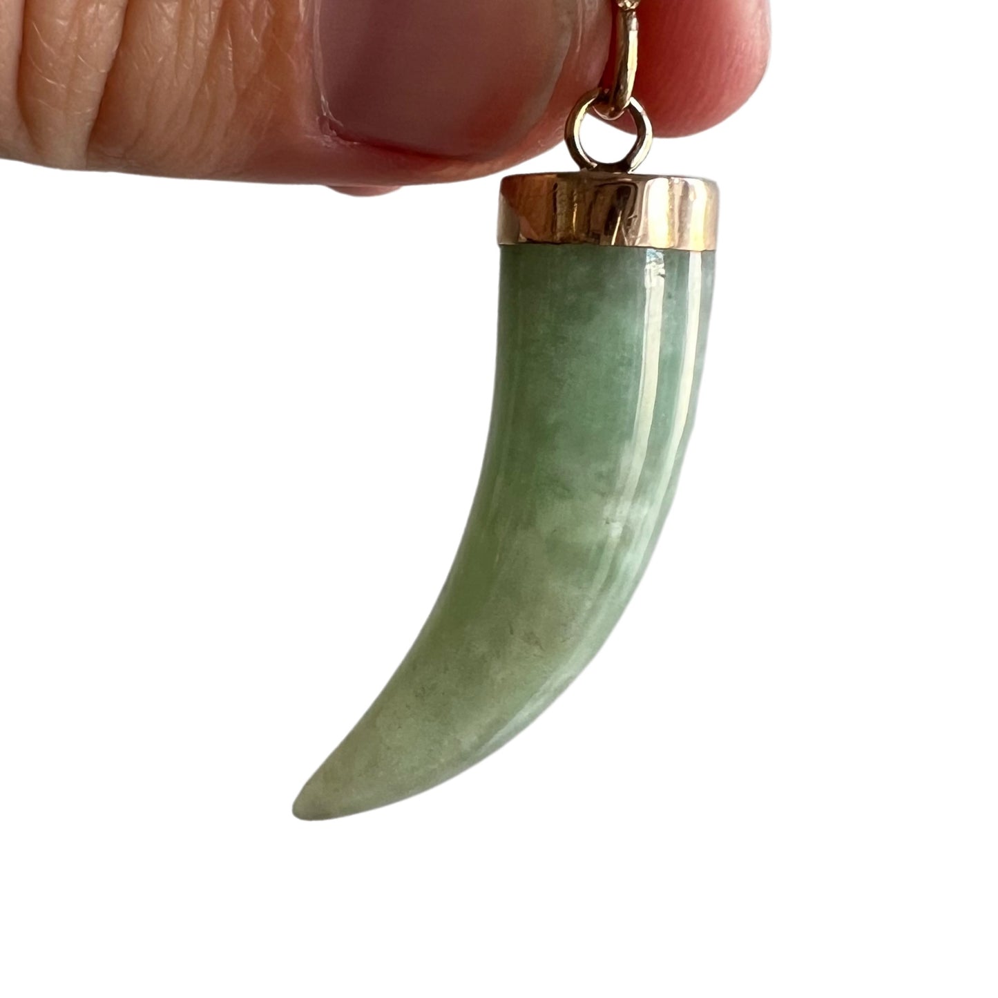 A N T I Q U E // enviable tusk / 14k green jade tusk or talon shaped pendant