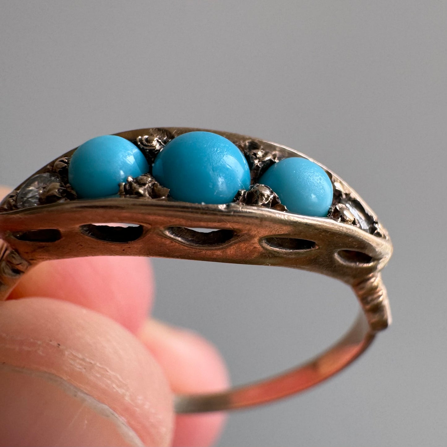 A N T I Q U E // baby blue boat / 10k rosy yellow gold boat ring with turquoise and diamonds / size 6.25