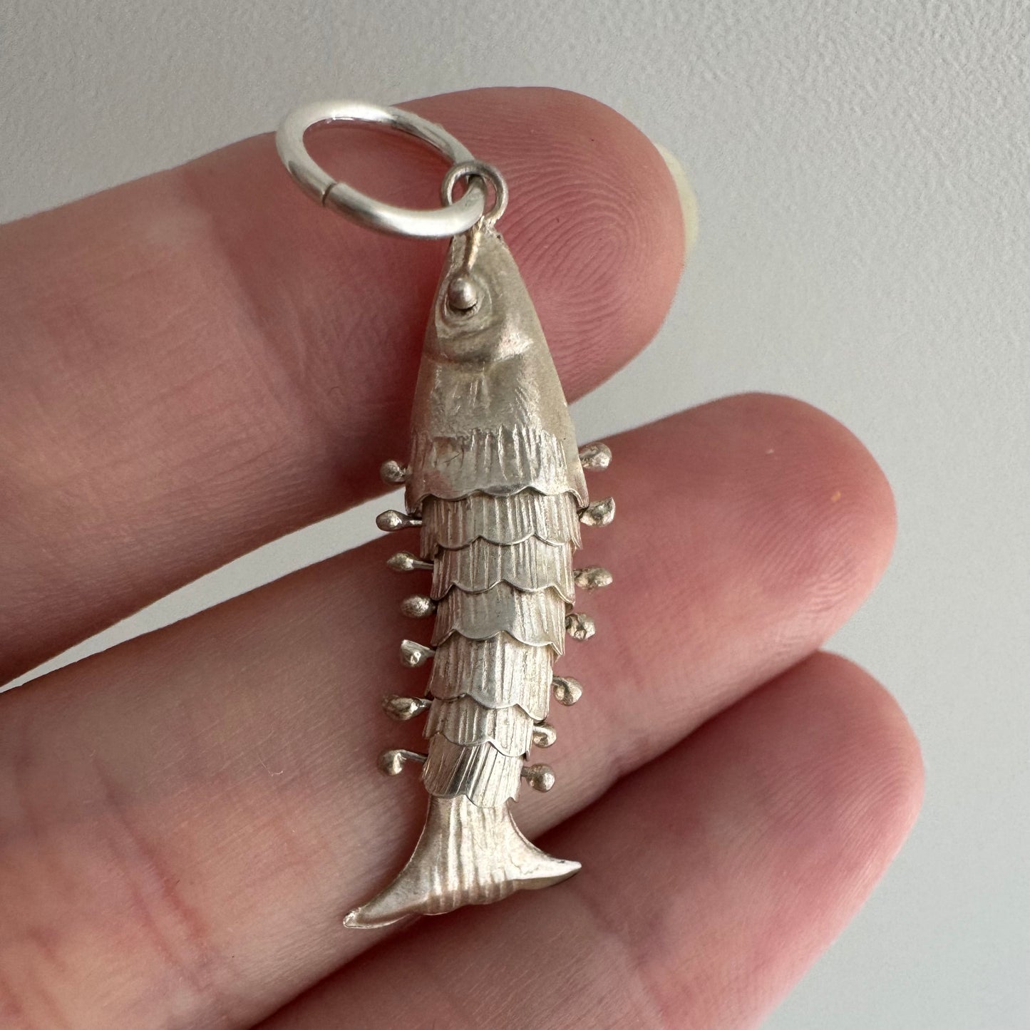 V I N T A G E // lucky catch / sterling silver articulated pair of wiggle fish pendants