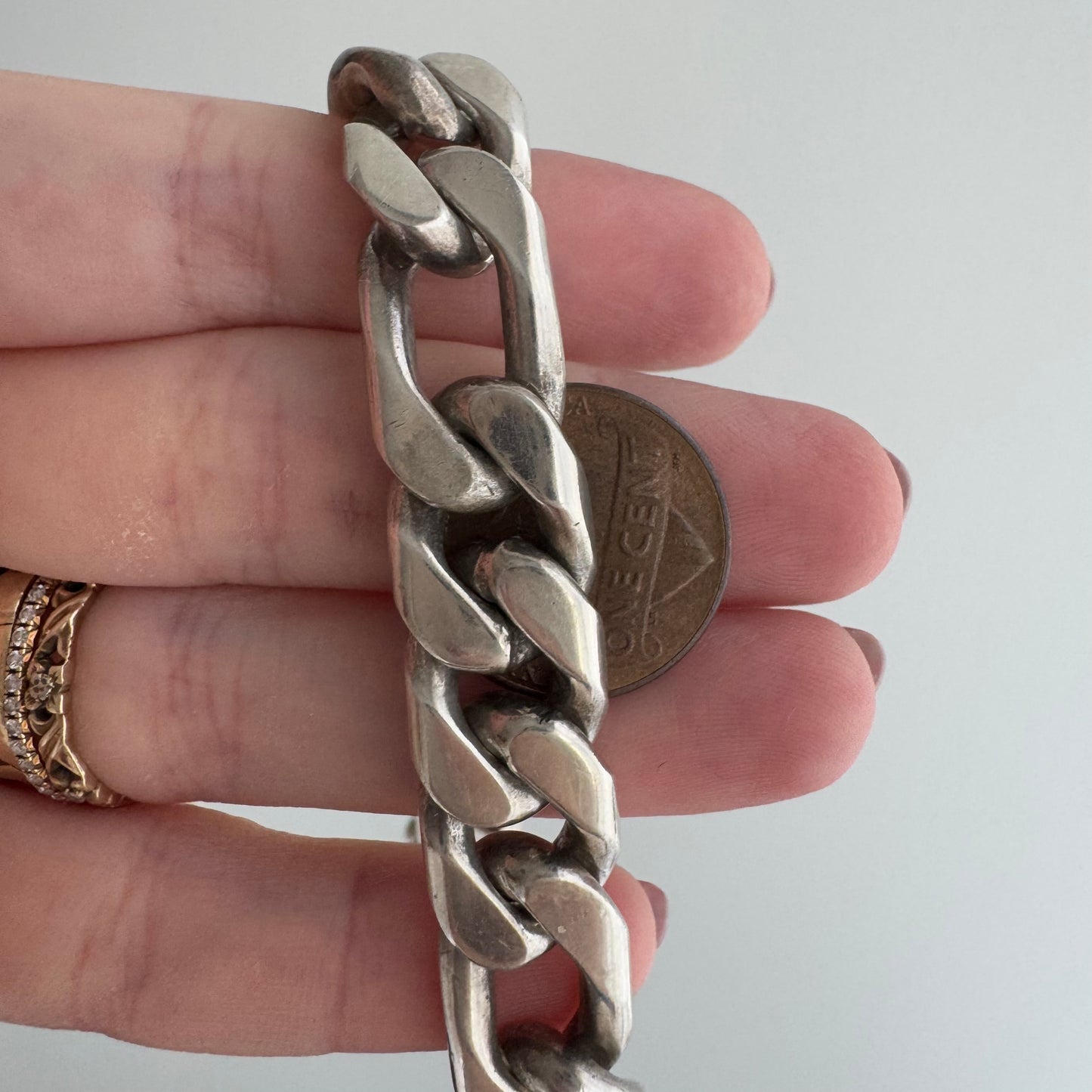 V I N T A G E // hefty silver / sterling silver figaro chain bracelet / 7.5", 66g