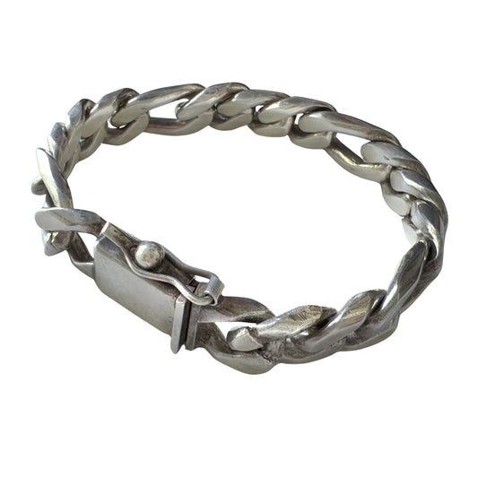 V I N T A G E // hefty silver / sterling silver figaro chain bracelet / 7.5", 66g