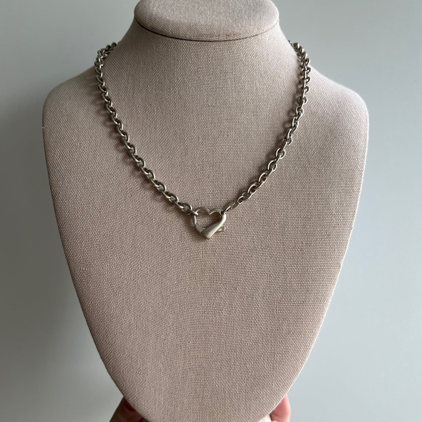 V I N T A G E // sealed with a heart / sterling silver chunky cable chain with a heart clasp pendant holder / 18.25"