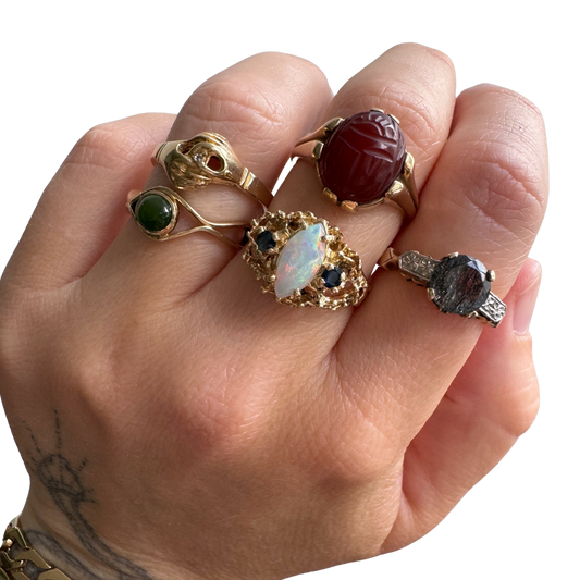 V I N T A G E // a fistful of vintage gold options / rings