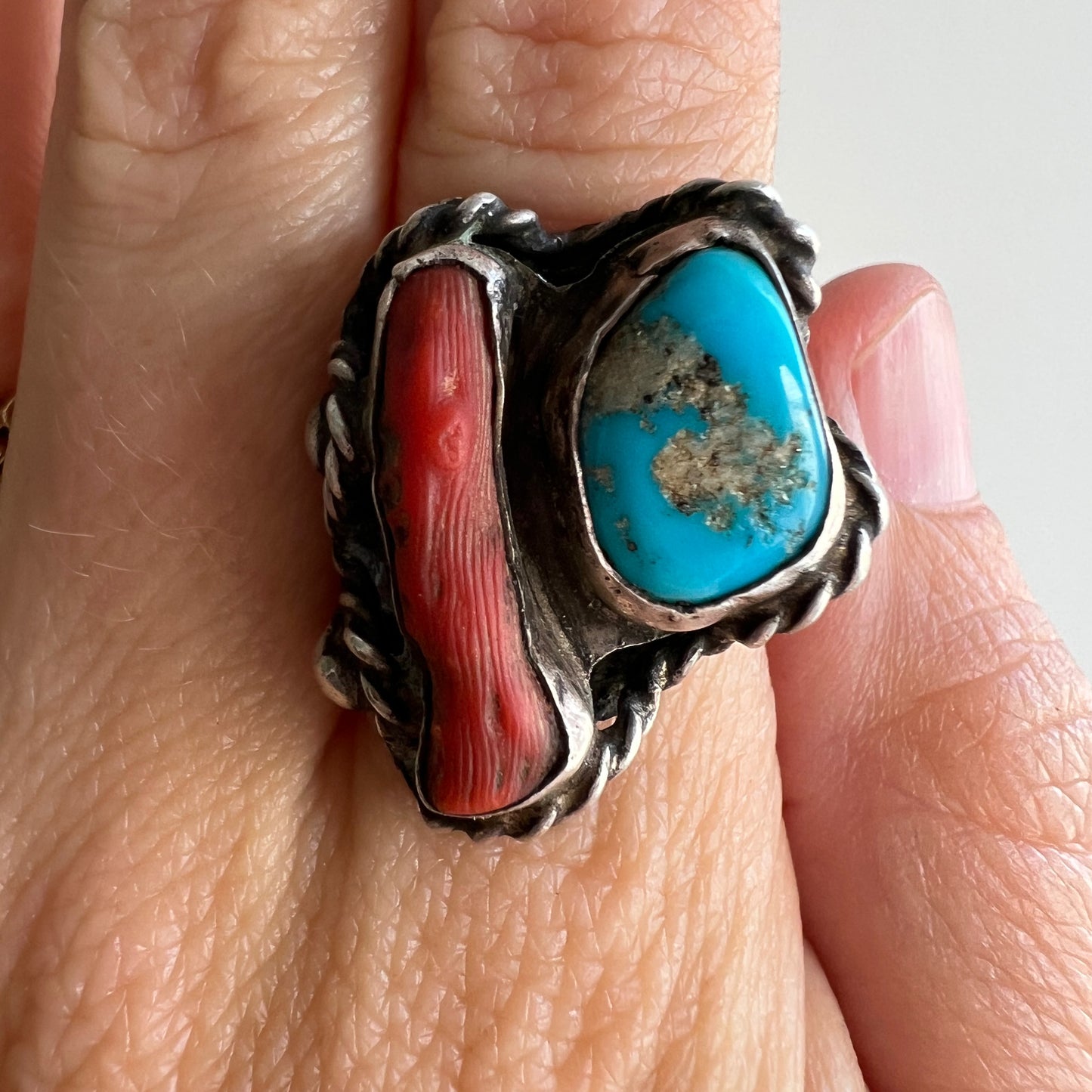 V I N T A G E // all roped up / sterling silver artisan ring with coral and turquoise / size 8