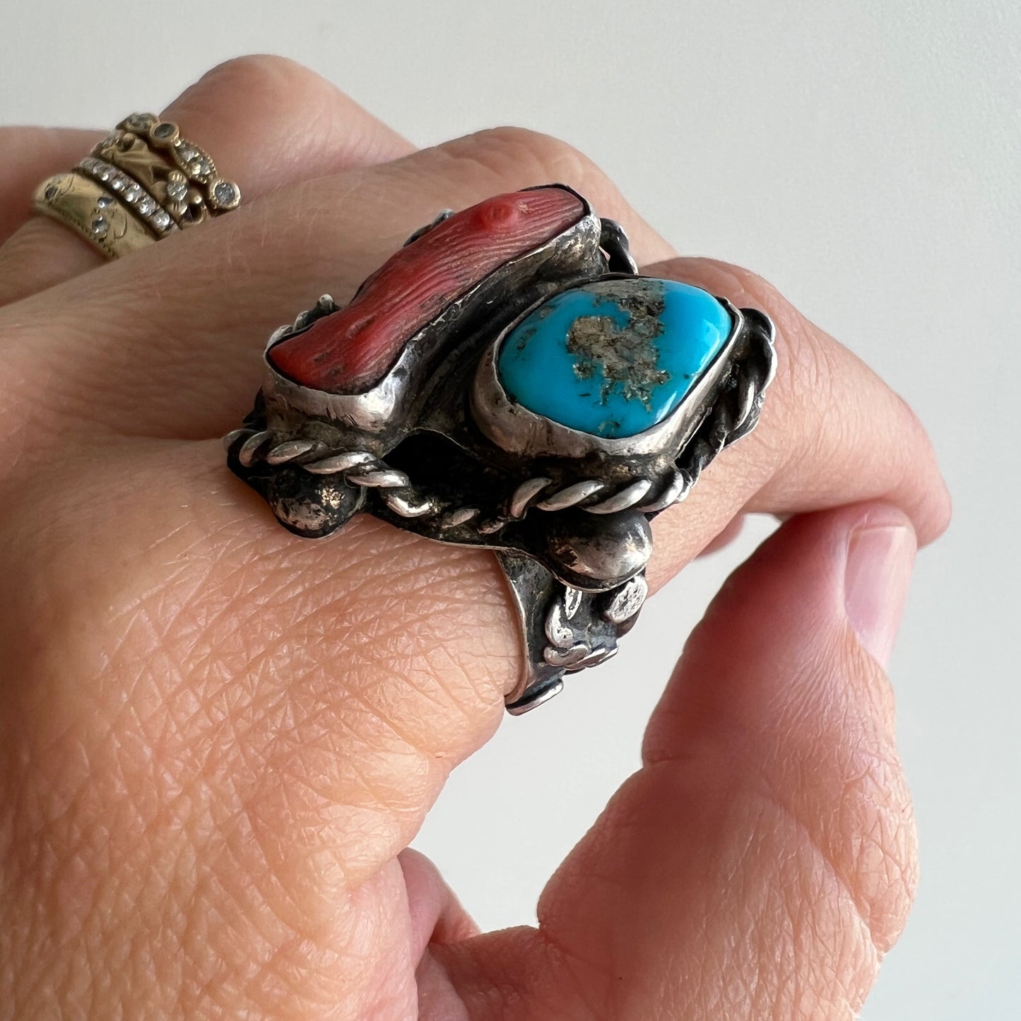 V I N T A G E // all roped up / sterling silver artisan ring with coral and turquoise / size 8