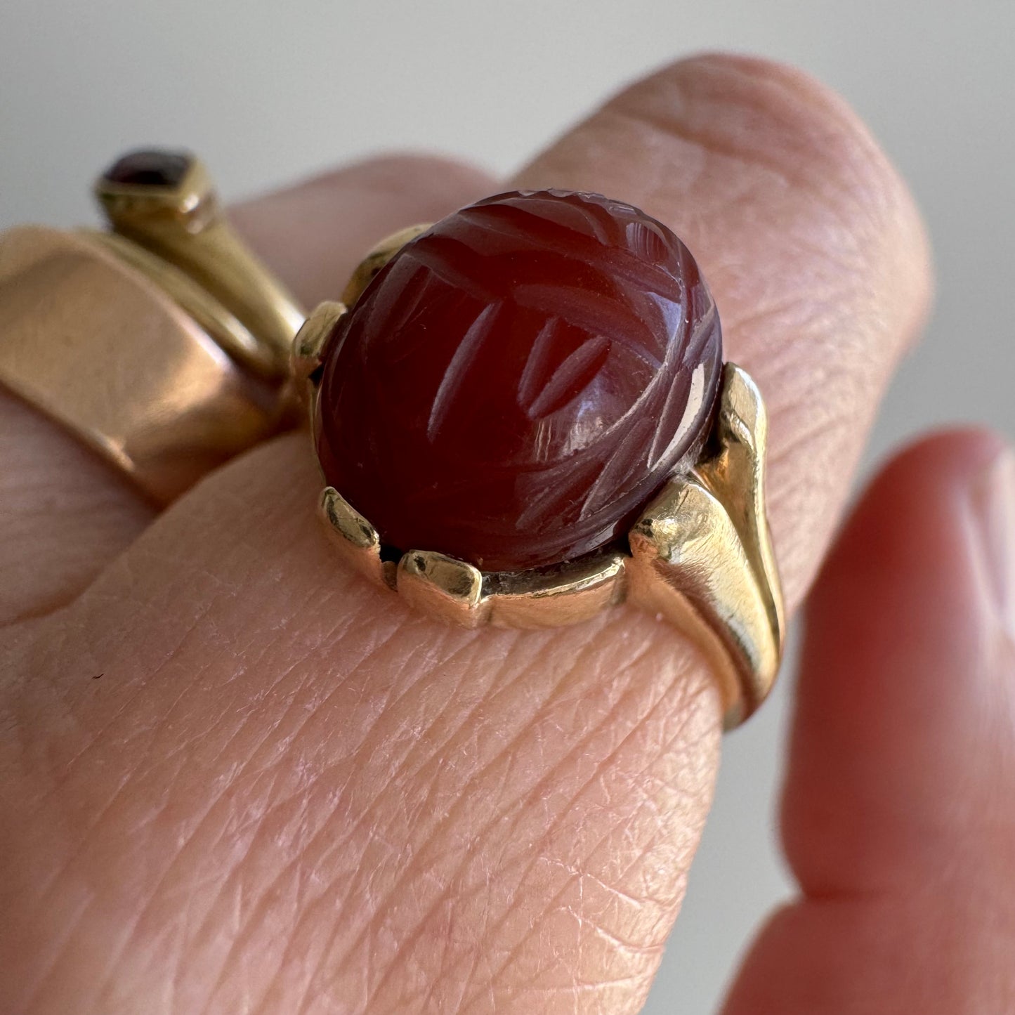 V I N T A G E // best beetle / 10k and carnelian retro scarab ring / size 6.5