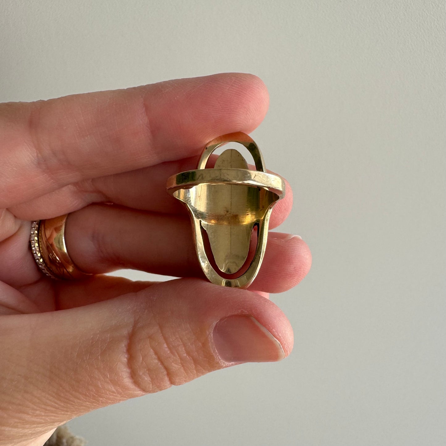 A N T I Q U E // dream deity / 14k Egyptian revival Hathor shield ring / size 5.75