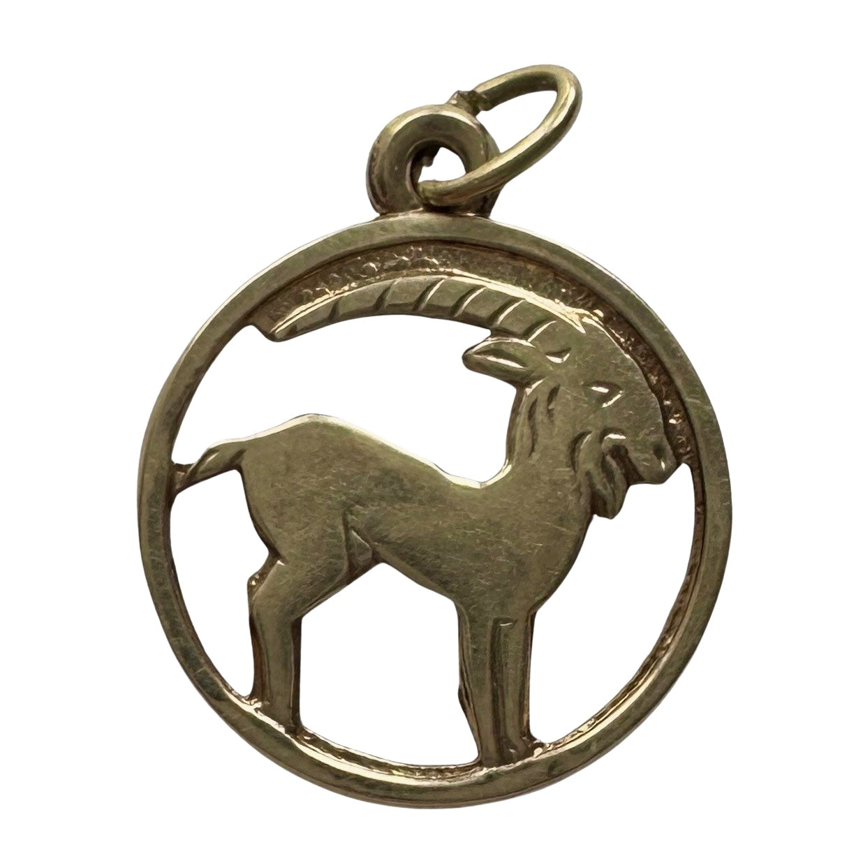 V I N T A G E // the GOAT / 14k yellow gold Capricorn zodiac goat / a pendant