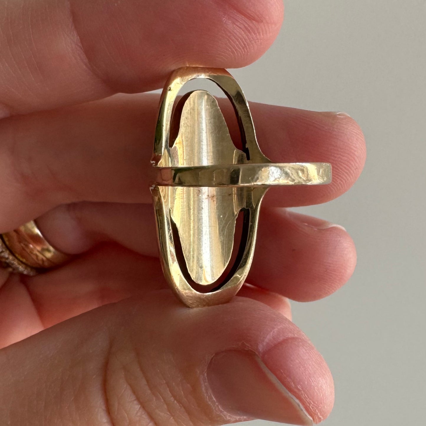 A N T I Q U E // dream deity / 14k Egyptian revival Hathor shield ring / size 5.75