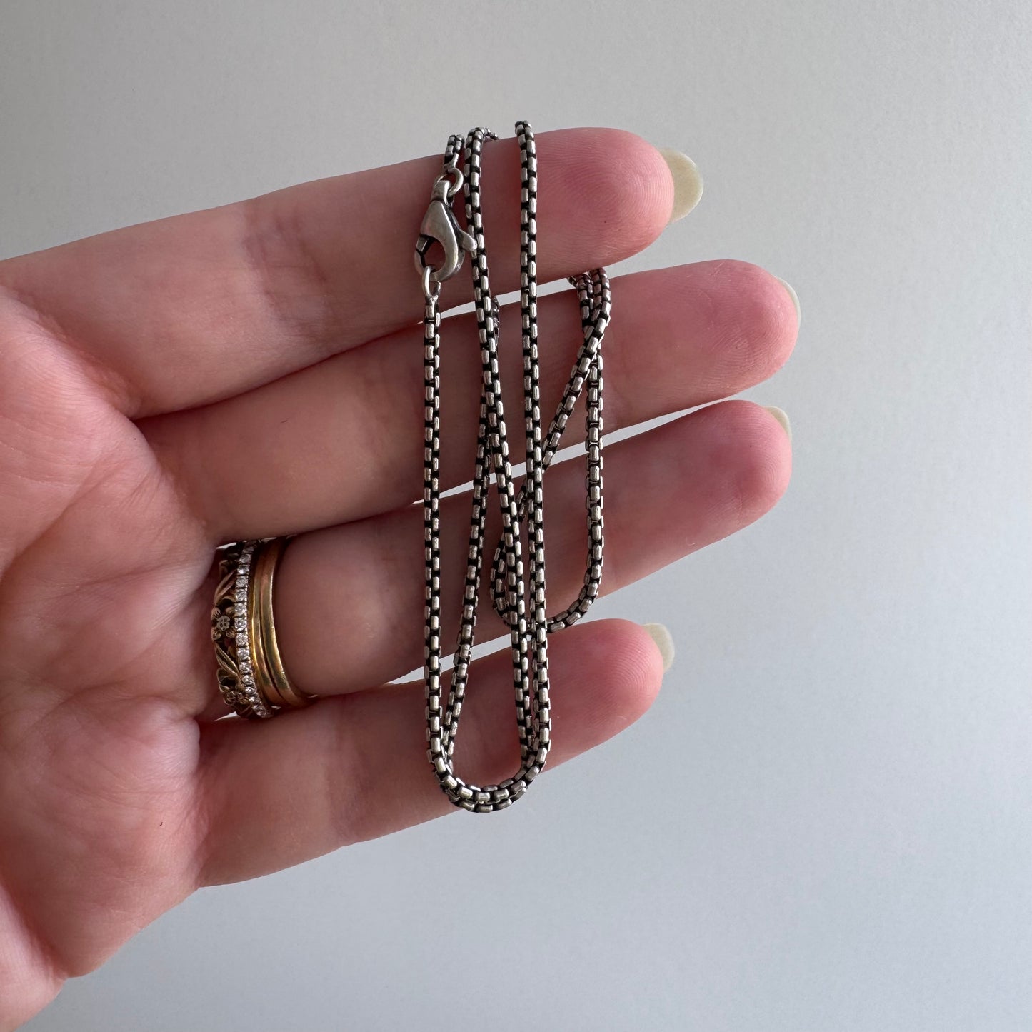 V I N T A G E // best box / sterling silver sturdy rounded box link chain necklace / 17", 6.2g