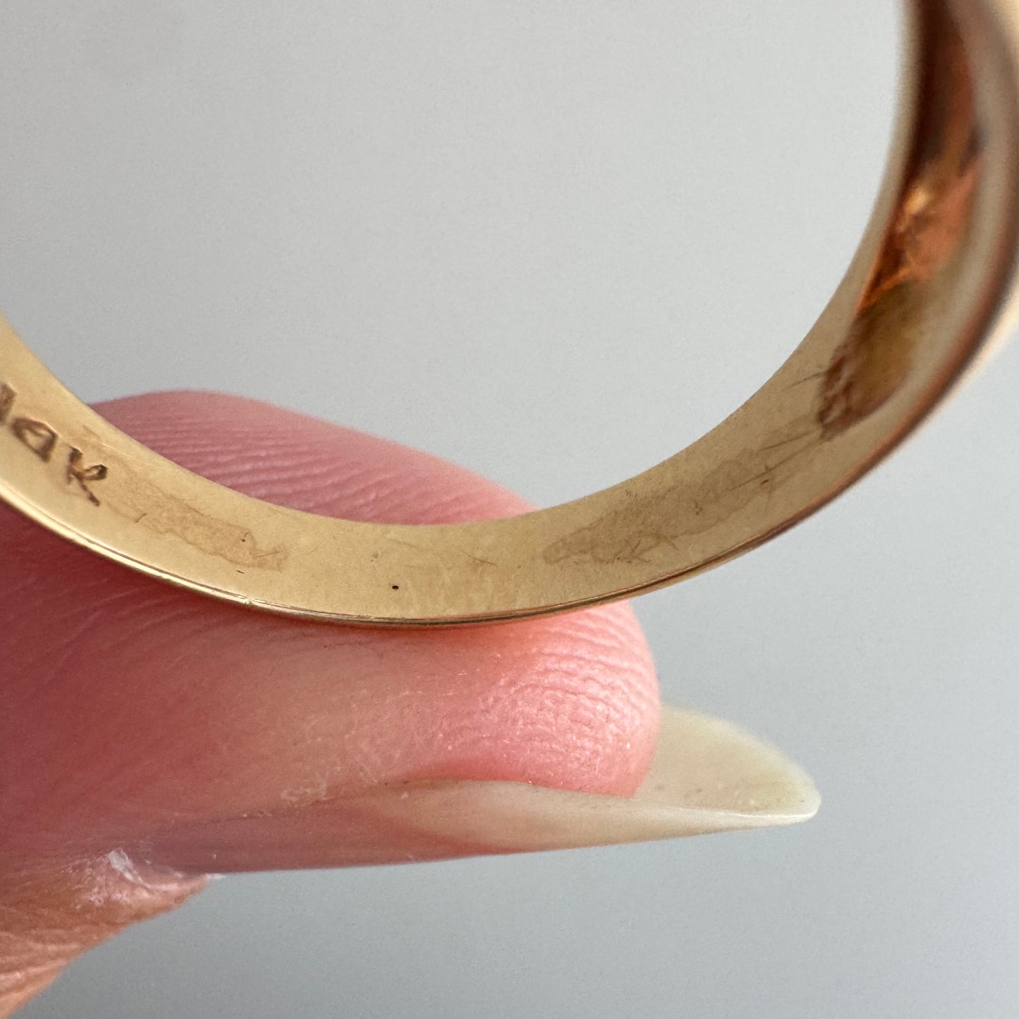 V I N T A G E // windy dome / bicolor 14k and diamond five stone domed wide band / size 6