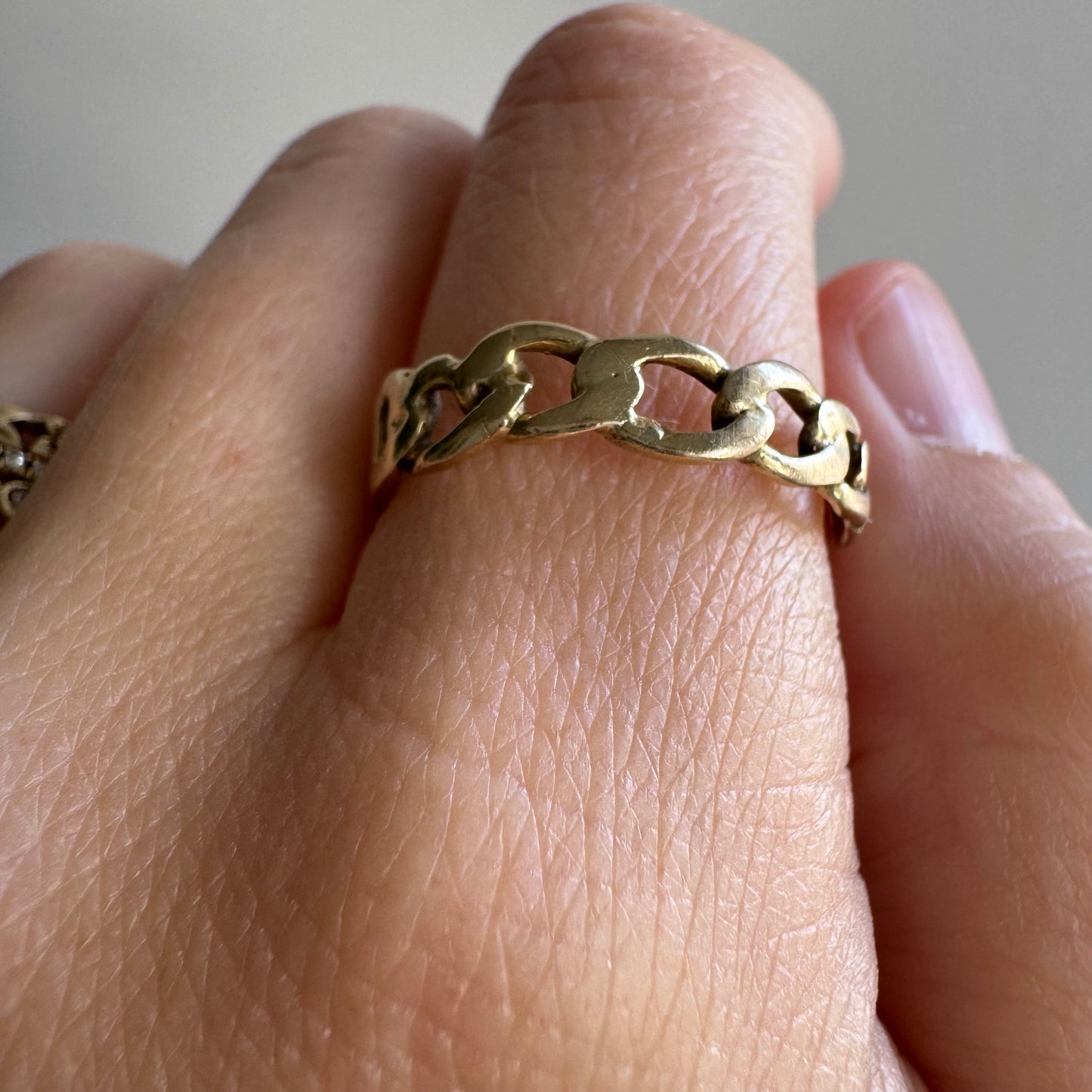 V I N T A G E // lucky seven links / 14k yellow gold curb chain ring / size 9.25 to 9.5