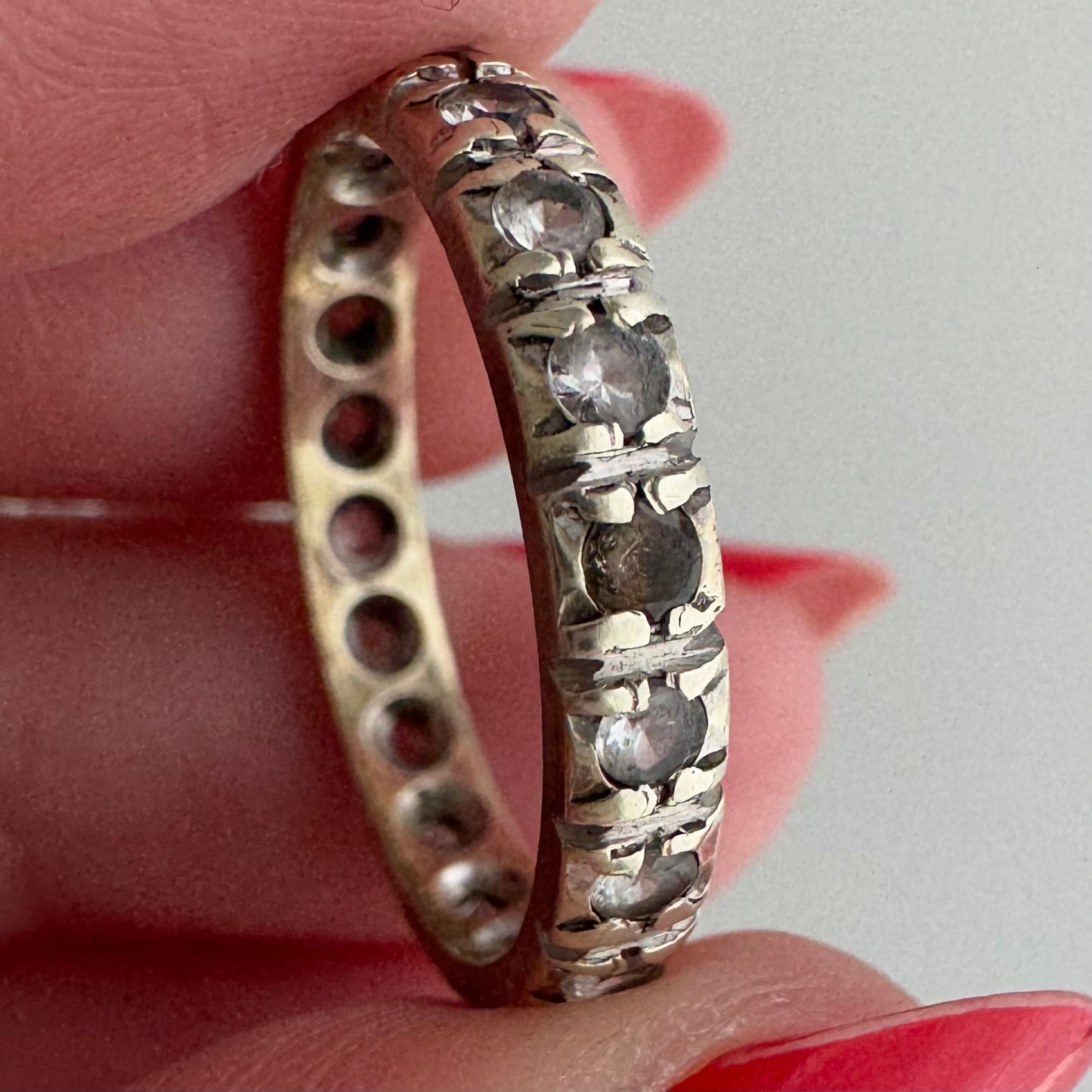 V I N T A G E // eternal illusion / rustic synthetic white spinel full eternity band / solid 9k 9ct white gold / size 6.75