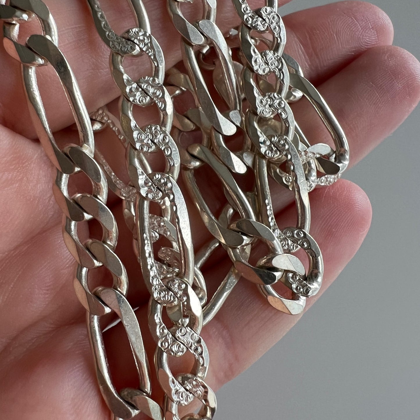 P R E - L O V E D // double sided figaro / Italy sterling silver figaro chain /22" over 32g