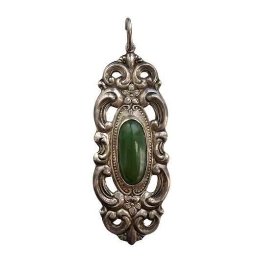 V I N T A G E // not a spoon / sterling silver and jade floral pendant / by Towle