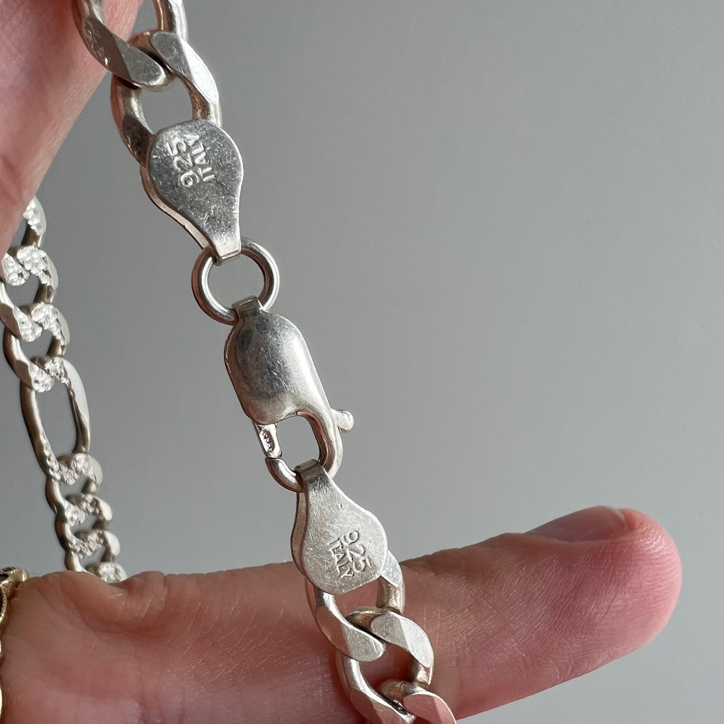 P R E - L O V E D // double sided figaro / Italy sterling silver figaro chain /22" over 32g