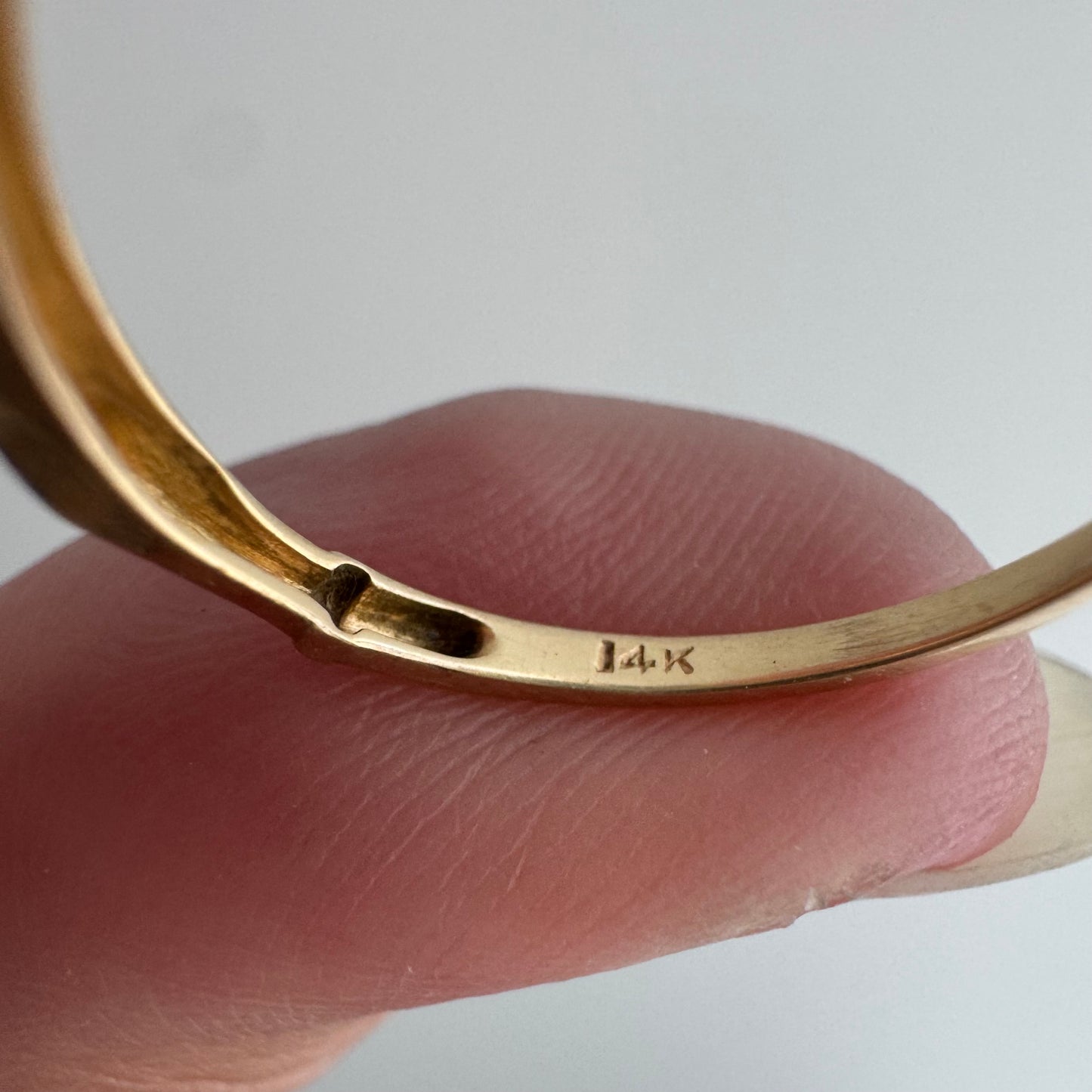 V I N T A G E // deco trilogy / art deco 14k yellow and white gold three diamond stacking band / size 6.75